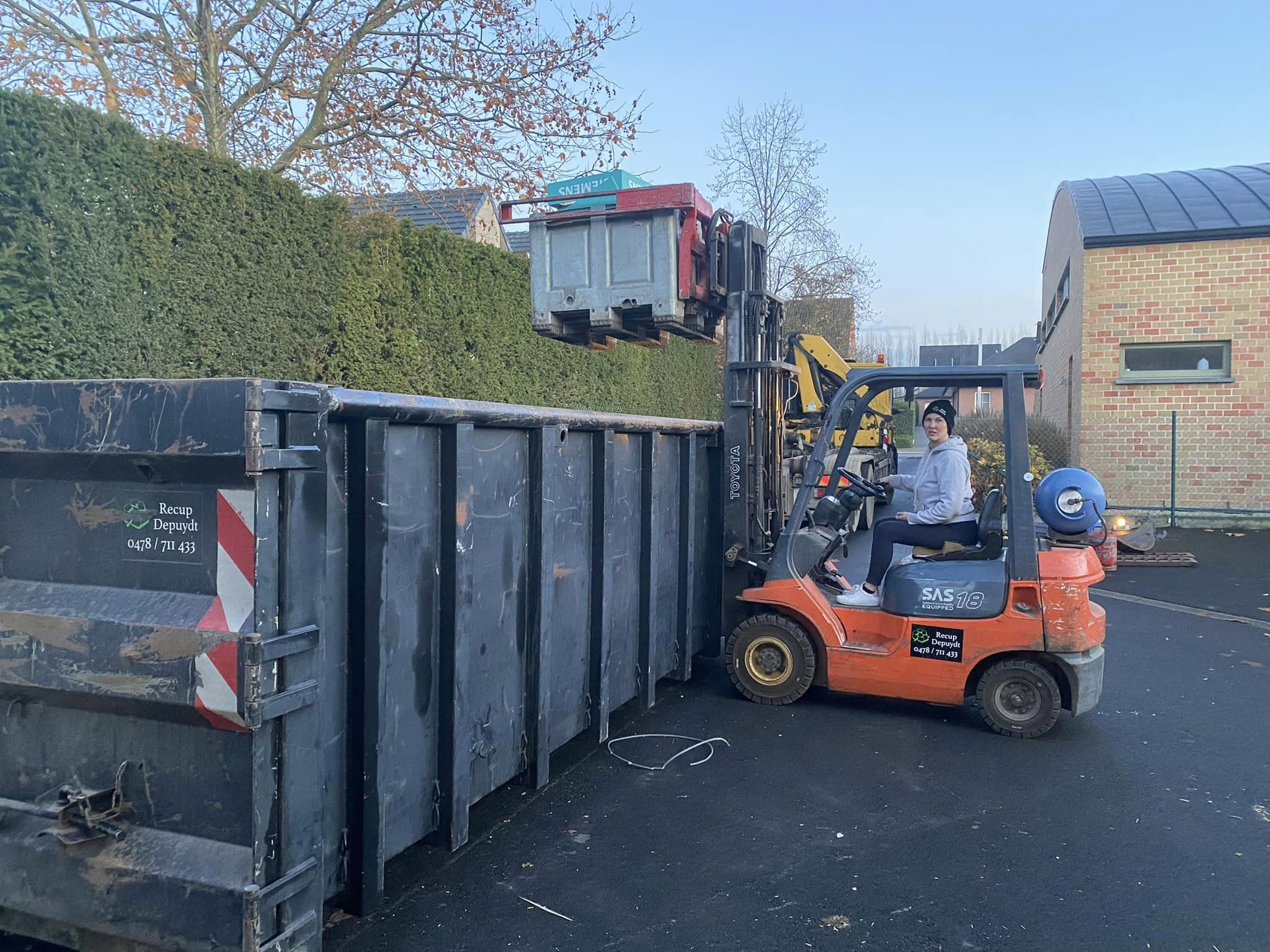 Hoe, waar en wanneer een vergunning voor een container aanvragen?